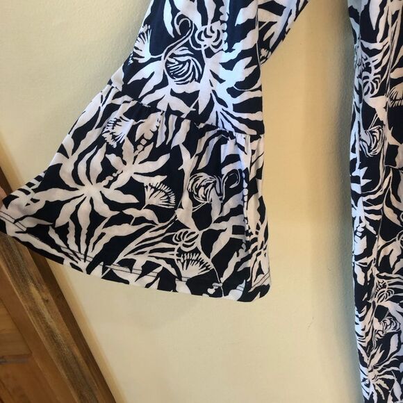 Lilly Pulitzer Dress - Picture 5 of 7